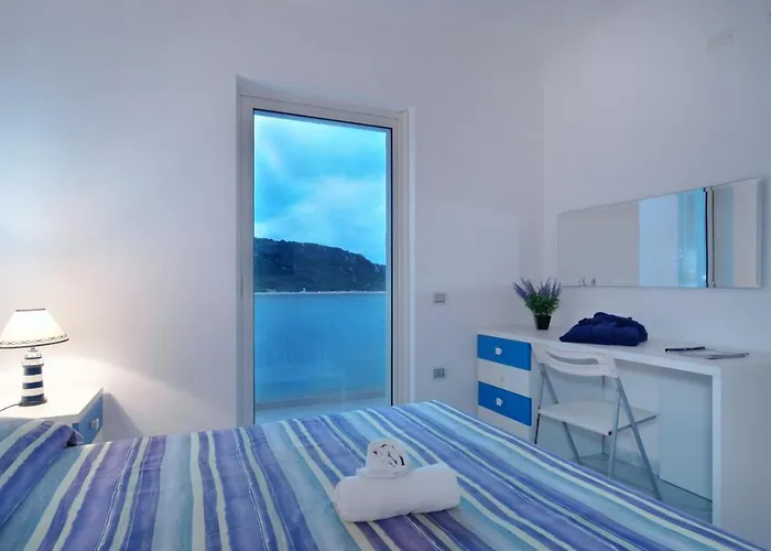 Sea View - Rena Bianca *